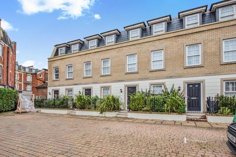 3 bedroom terraced house for sale, Cambridge Mews, Southsea