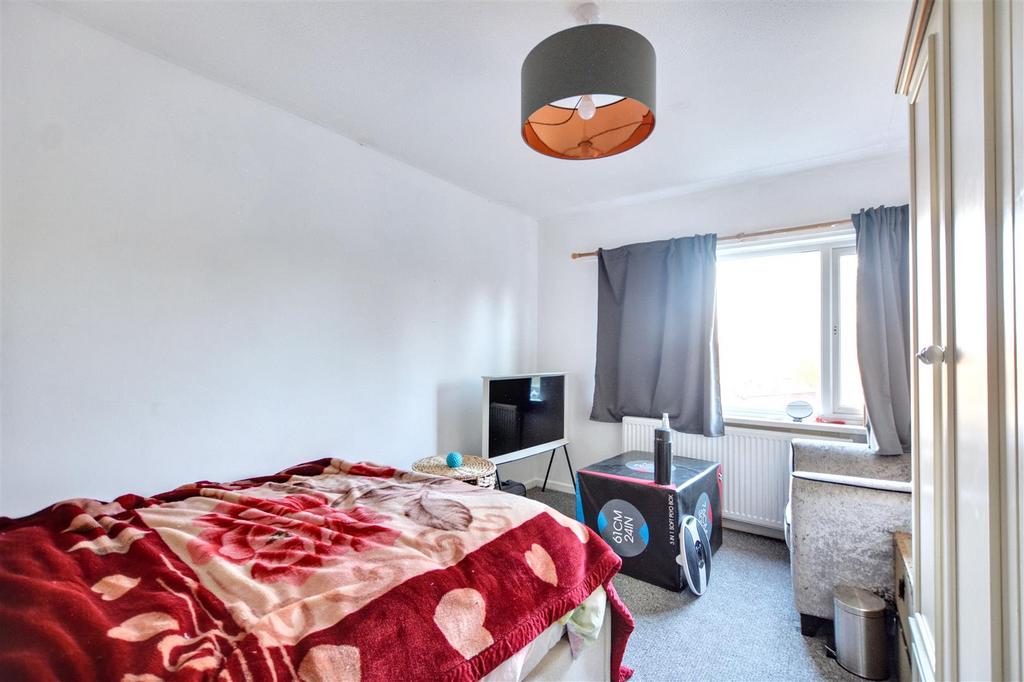 Bedroom 2 1.jpeg