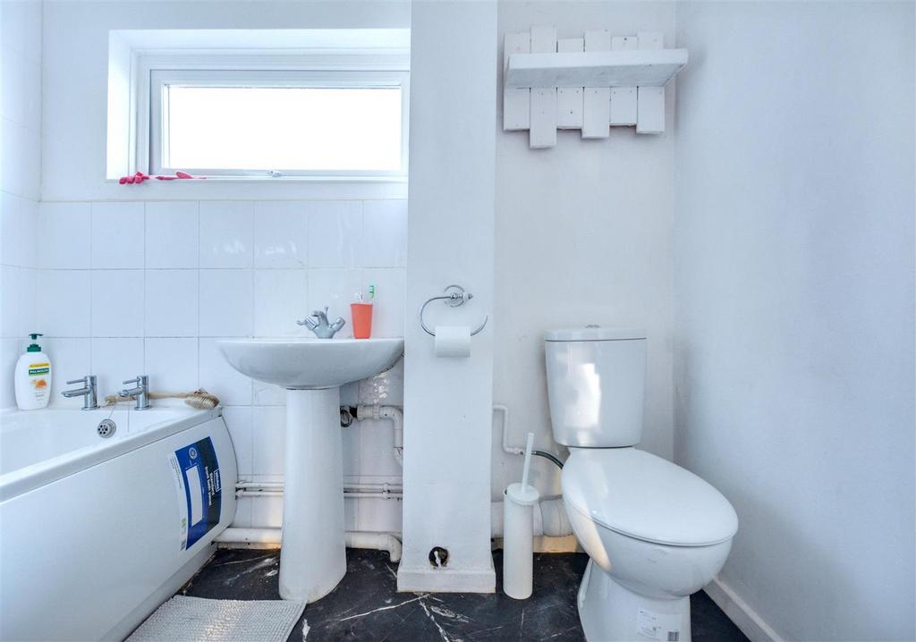 Bathroom.jpeg