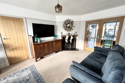 3 bedroom detached house for sale, Gillamore Drive, Coalville LE67