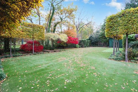 undefined, Coombe Park, Kingston Hill, Kingston Upon Thames, Surrey, KT2