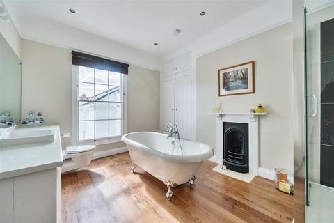 undefined, Silver Terrace, Exeter