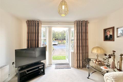 2 bedroom apartment for sale, Northenden Road, Cheshire M33