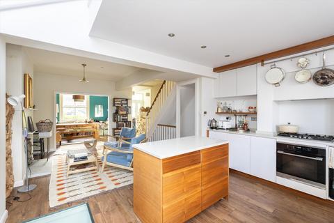 4 bedroom terraced house for sale, Thornton Road, London, SW19