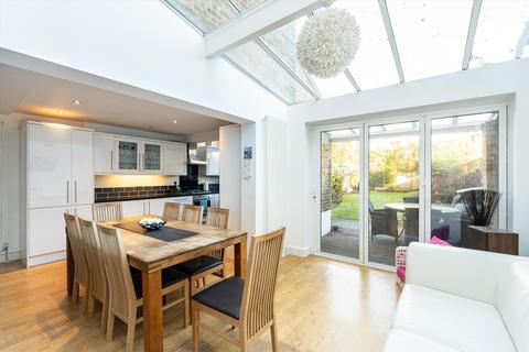 4 bedroom terraced house for sale, Courthope Villas, London, SW19