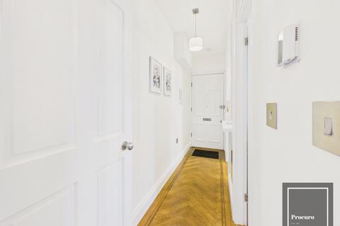 1 bedroom flat for sale, Mallord Street, London SW3