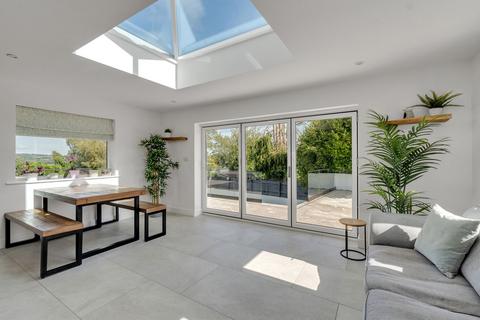 4 bedroom detached bungalow for sale, Pine Grove, Honiton, EX14