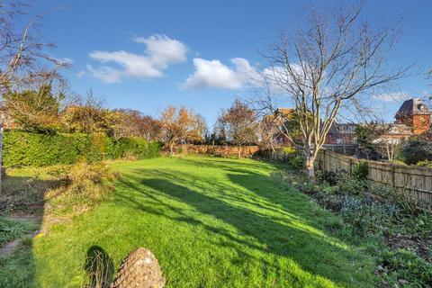 3 bedroom detached house for sale, Bolsover Road, Eastbourne
