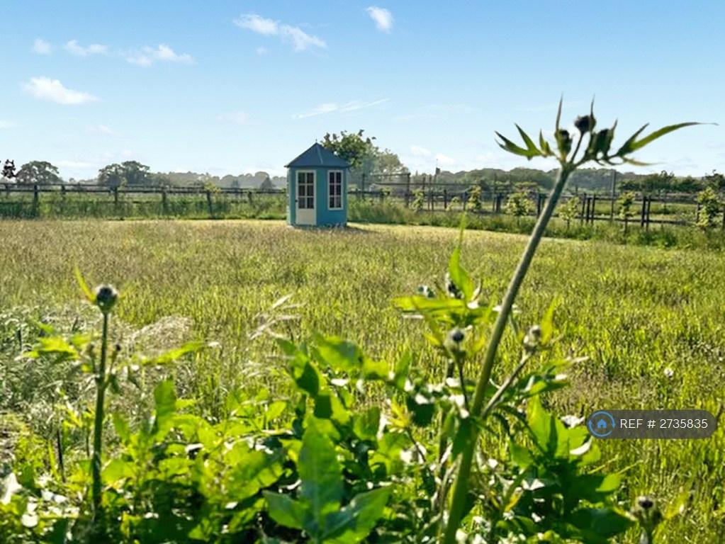 Field Summer House