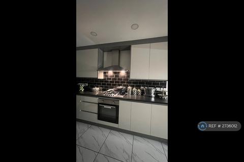 1 bedroom in a house share to rent, Slough, Slough, SL1