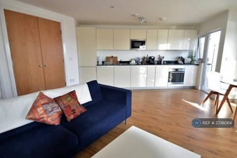 1 bedroom flat to rent, Arthur Road, London, SW19