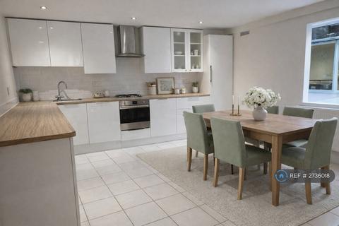 1 bedroom flat to rent, Langthorne Street, London, SW6