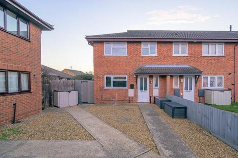 3 bedroom end of terrace house for sale - Harriet Close, Sutton Bridge, PE12 9QU