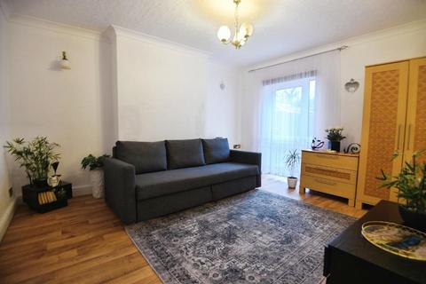 4 bedroom semi-detached house for sale, Kings Walk, Wisbech, PE13 1HR