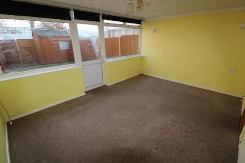 3 bedroom end of terrace house for sale, Bletchley, Milton Keynes MK2