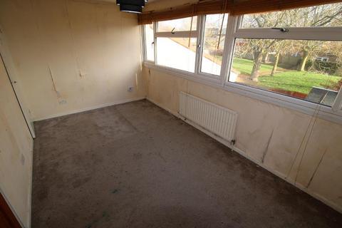 3 bedroom end of terrace house for sale, Bletchley, Milton Keynes MK2