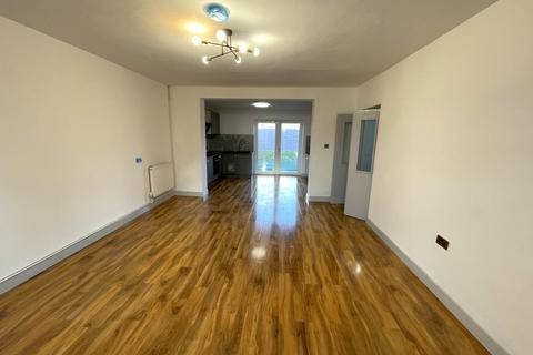 3 bedroom terraced house for sale, 5 Numfield Close, Manchester, M40 5QB