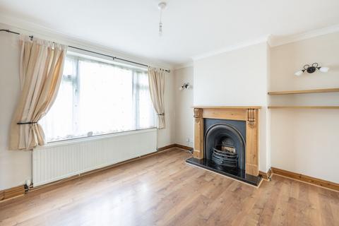 3 bedroom semi-detached house for sale, Glenister Road, Chesham, HP5