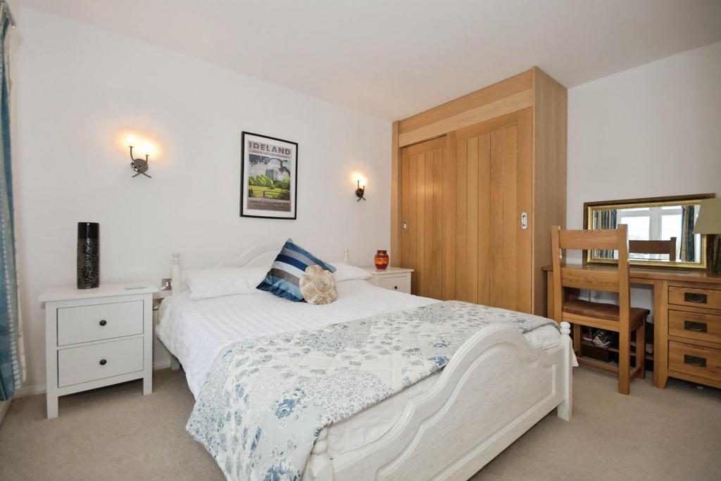 BEDROOM 3.jpg