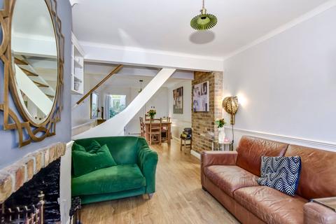 2 bedroom terraced house for sale, Breakspeare Road, Abbots Langley, WD5