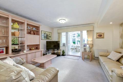4 bedroom end of terrace house for sale, Lapwing Way, Abbots Langley, WD5