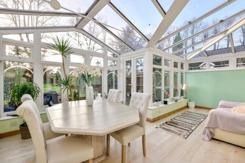 4 bedroom end of terrace house for sale, Lapwing Way, Abbots Langley, WD5