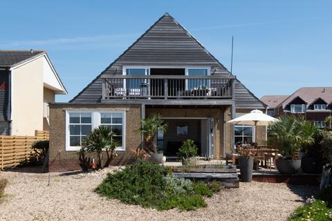 5 bedroom detached house for sale, Southwood Road, Hayling Island, Hampshire