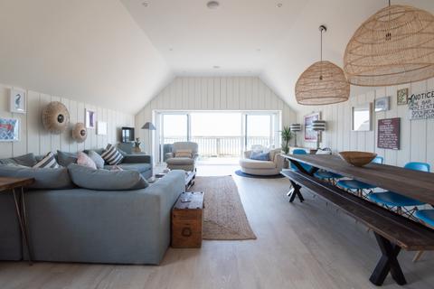 5 bedroom detached house for sale, Southwood Road, Hayling Island, Hampshire