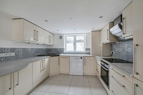 undefined, Grove Road, Windsor, SL4