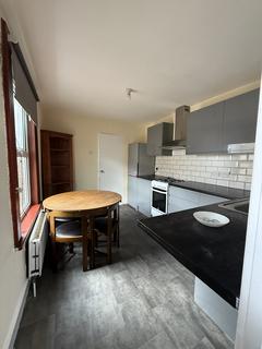 1 bedroom flat to rent - Goodall Road, London E11