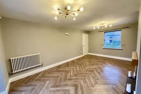 4 bedroom detached house for sale, Worksop Road, Aston, Sheffield, Rotherham, S26 2EB