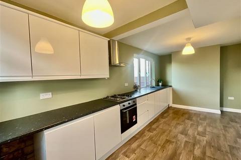 3 bedroom semi-detached house for sale, Coalbrook Road, Sheffield, S13 9XU