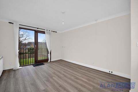 1 bedroom flat for sale, The Lawns, Brentwood CM14