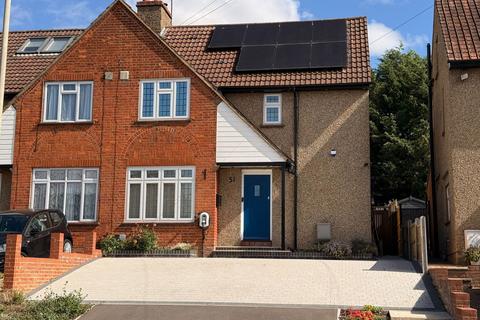 4 bedroom semi-detached house for sale - Primrose Hill, Kings Langley WD4