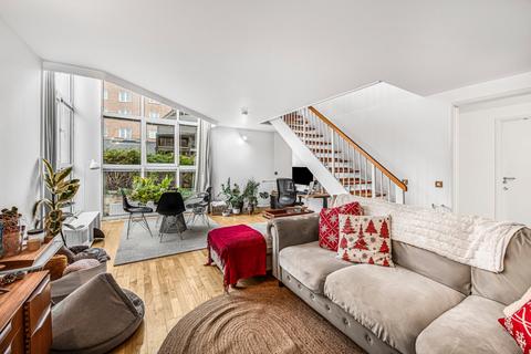 2 bedroom property to rent, King Frederick Ninth Tower, London, SE16