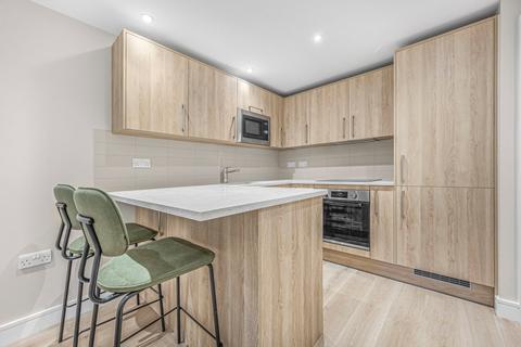 1 bedroom flat to rent, Onega Gate, London, SE16