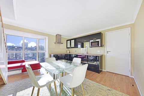 2 bedroom flat to rent, Queen of Denmark Court, London, SE16