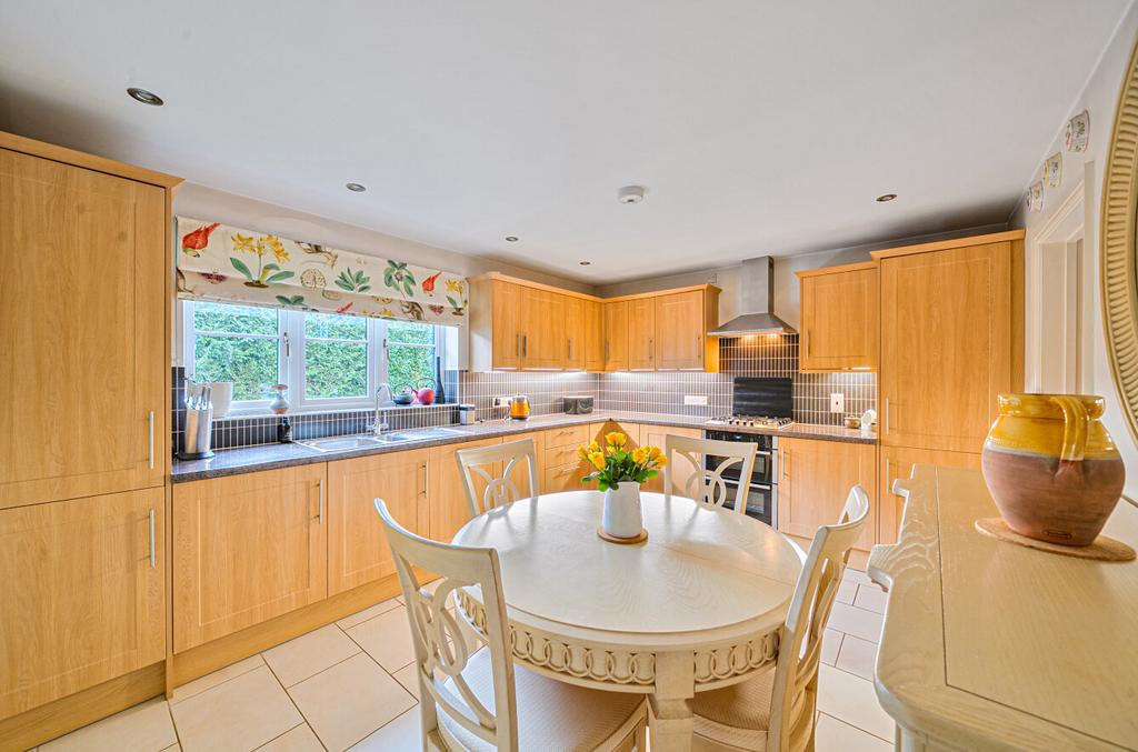 Kitchen/Breakfast