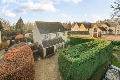 undefined, Downington, Lechlade, Gloucestershire, GL7