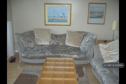 2 bedroom flat to rent, Glencoats Drive, Paisley, PA3