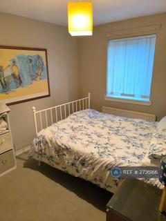 2 bedroom flat to rent, Glencoats Drive, Paisley, PA3