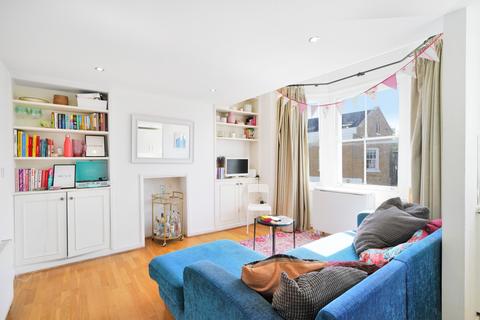 North Street, London SW4