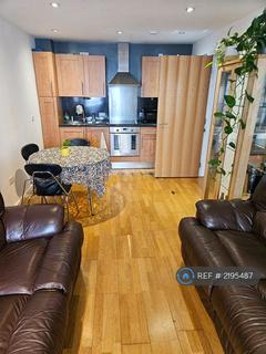 2 bedroom flat to rent, The Gateway West, Leeds, LS9