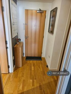 2 bedroom flat to rent, The Gateway West, Leeds, LS9