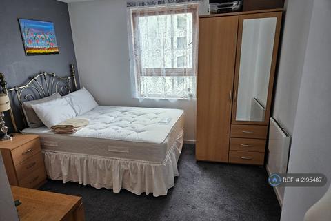 2 bedroom flat to rent, The Gateway West, Leeds, LS9