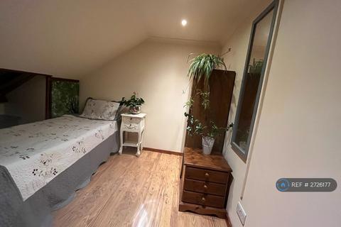 undefined, Heavitree Road, London, SE18