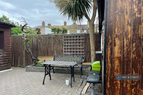 undefined, Heavitree Road, London, SE18