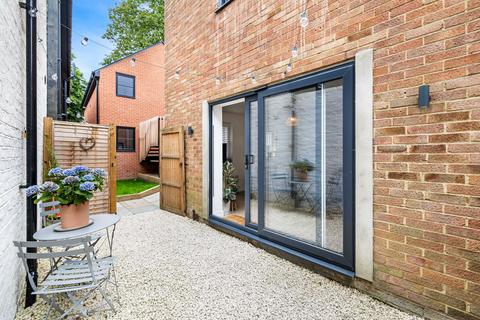 1 bedroom apartment for sale, Bell Street, Reigate RH2