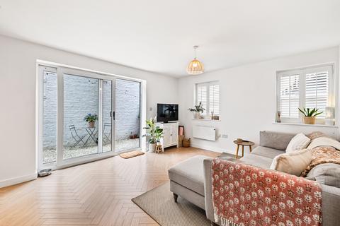 1 bedroom apartment for sale, Bell Street, Reigate RH2