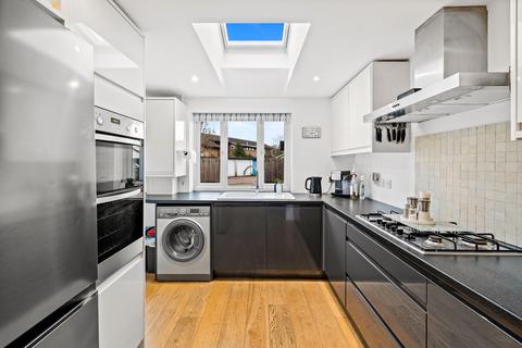 4 bedroom house for sale, Vevers Road, Reigate RH2